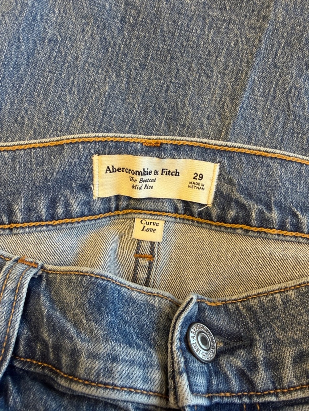Abercrombie The Bootcut Mid Rise Curve Love Jeans - Picture 2 of 6